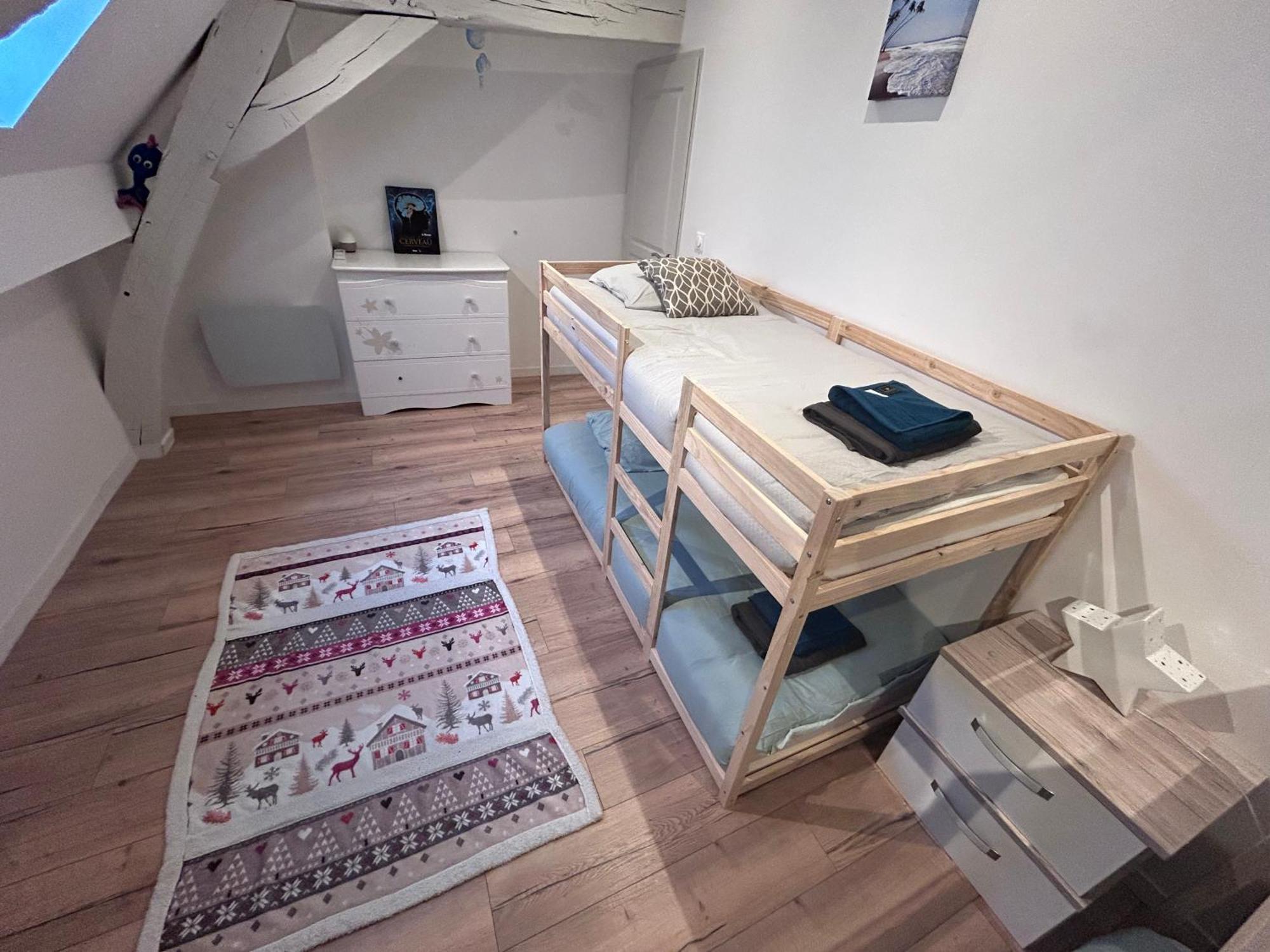 La Chambre Des Petits Voyageurs Sennecey-lès-Dijon Dış mekan fotoğraf